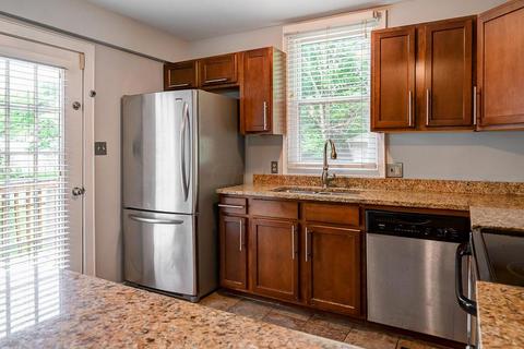 330 E Markison Ave, Columbus, OH 43207 photo 11