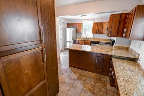 330 E Markison Ave, Columbus, OH 43207 photo 14
