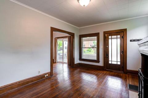 330 E Markison Ave, Columbus, OH 43207 photo 4