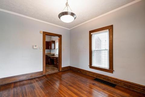 330 E Markison Ave, Columbus, OH 43207 photo 7