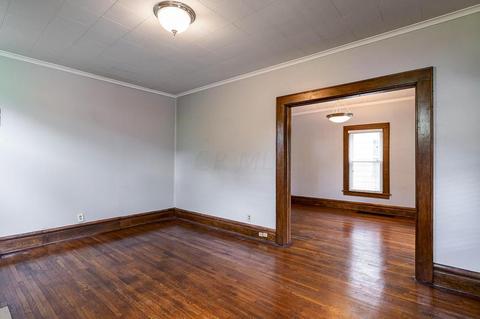 330 E Markison Ave, Columbus, OH 43207 photo 5