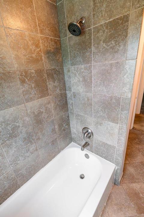 330 E Markison Ave, Columbus, OH 43207 photo 16