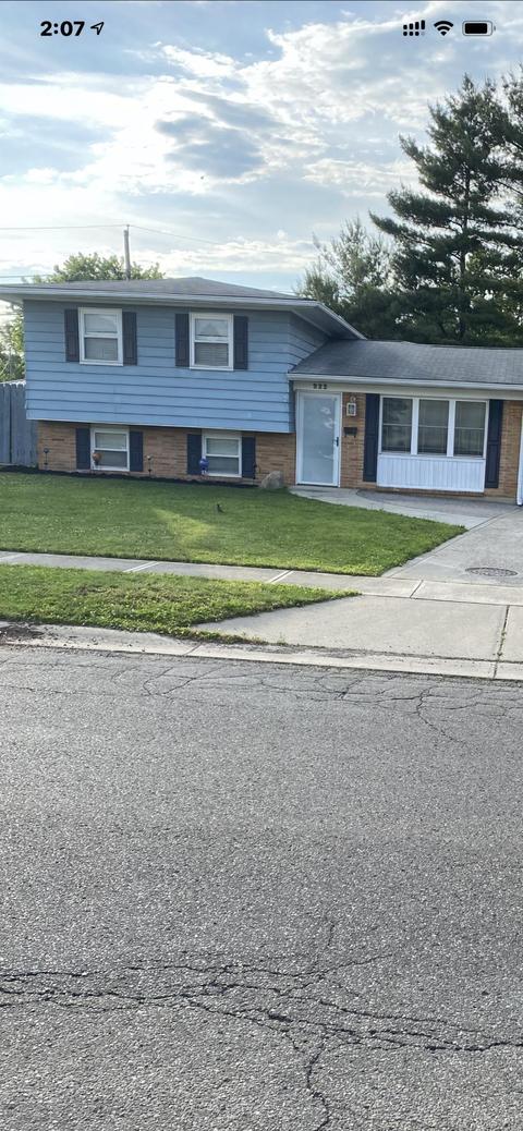 222 Custer Rd, Heath, OH 43056 photo 2