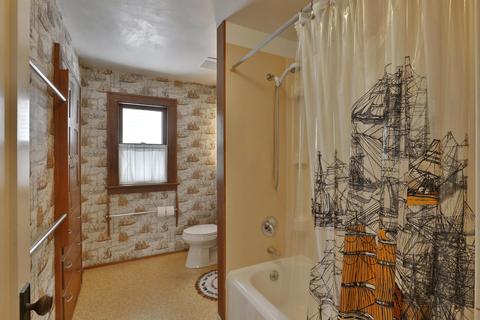 302 Crestview Rd, Columbus, OH 43202 photo 36