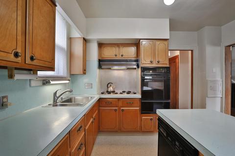 302 Crestview Rd, Columbus, OH 43202 photo 17