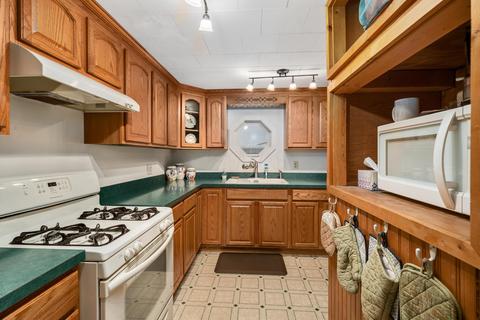 325 Ray Ave, Circleville, OH 43113 photo 13
