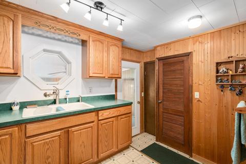 325 Ray Ave, Circleville, OH 43113 photo 16