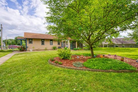 325 Ray Ave, Circleville, OH 43113 photo 3
