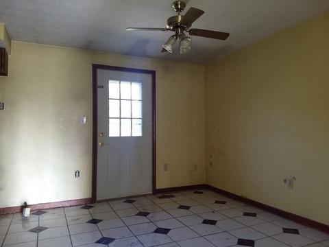 3825 Randee Ln, Springfield, OH 45502 photo 4