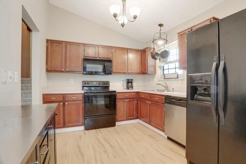 562 Thistle Dr, Delaware, OH 43015 photo 10