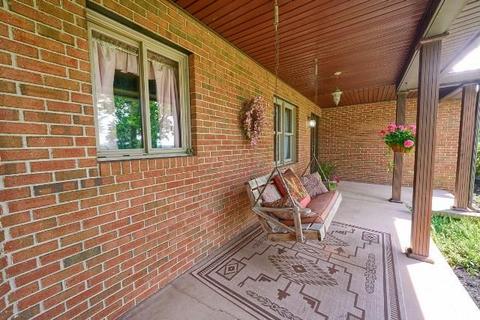 20550 Ringgold Southern Rd, Circleville, OH 43113 photo 2