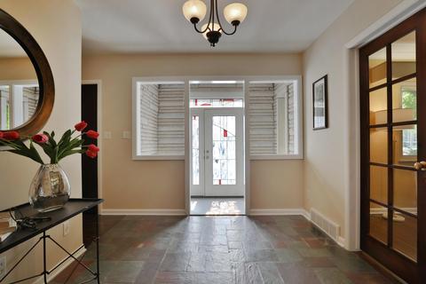 2640 E Broad St, Bexley, OH 43209 photo 5