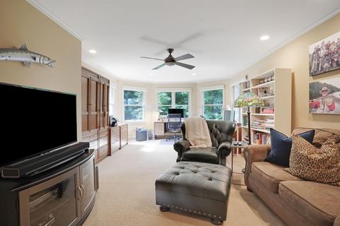 319 Delegate Dr, Columbus, OH 43235 photo 44