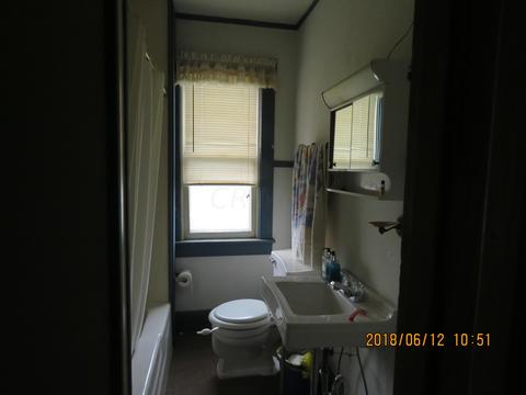 59 E 2nd St, Logan, OH 43138 photo 15