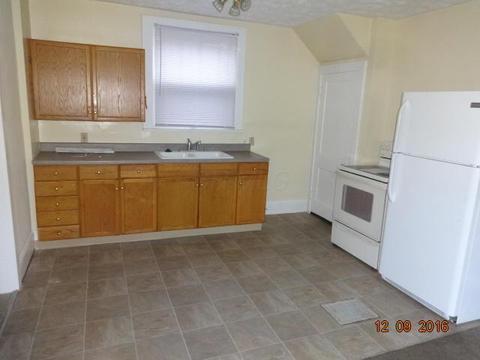 1400 E Weber Rd, Columbus, OH 43211 photo 4