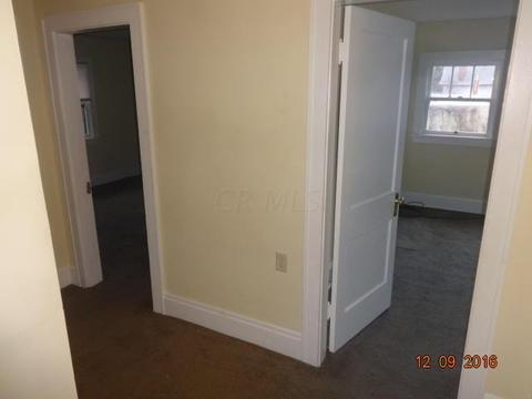 1400 E Weber Rd, Columbus, OH 43211 photo 8