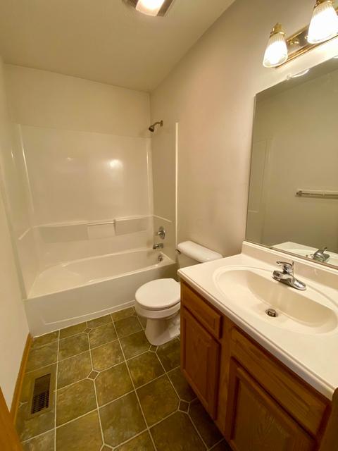 887 Maher Ave, Lancaster, OH 43130 photo 11