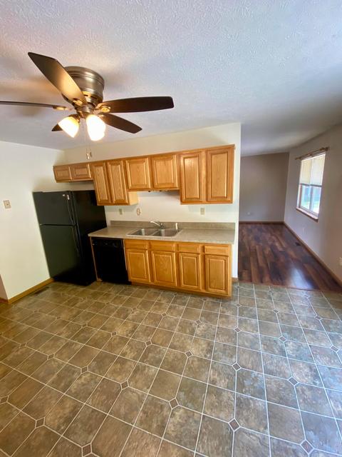 887 Maher Ave, Lancaster, OH 43130 photo 4