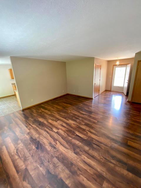 887 Maher Ave, Lancaster, OH 43130 photo 2