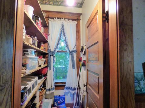 202 E 2nd St, Logan, OH 43138 photo 17