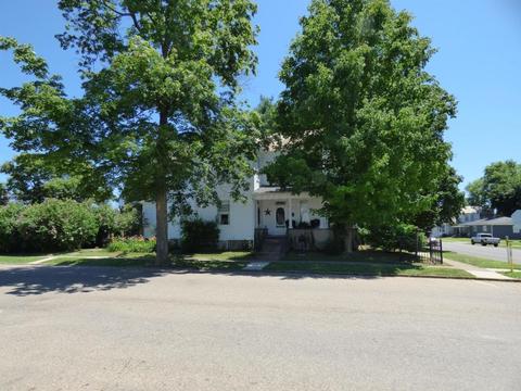 202 E 2nd St, Logan, OH 43138 photo 2