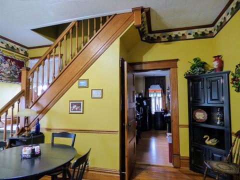 202 E 2nd St, Logan, OH 43138 photo 11