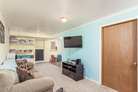 1122 Streamside Dr, Blacklick, OH 43004 photo 28