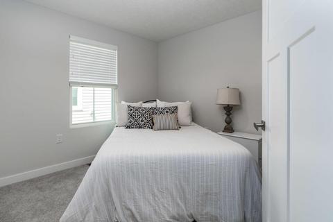 62 Mara Ave, Delaware, OH 43015 photo 6