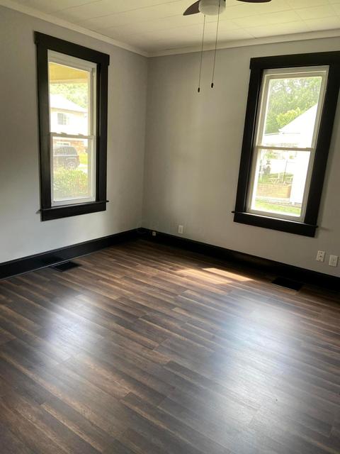 881 E Main St, Logan, OH 43138 photo 5