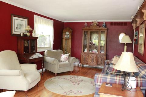 4219 Imperial Dr, Springfield, OH 45503 photo 3
