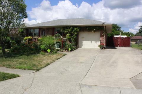 4219 Imperial Dr, Springfield, OH 45503 photo 1