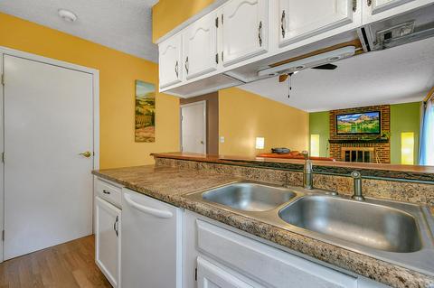 8758 Blessing Dr, Powell, OH 43065 photo 5
