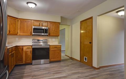 3214 Heysham Dr, Columbus, OH 43221 photo 10