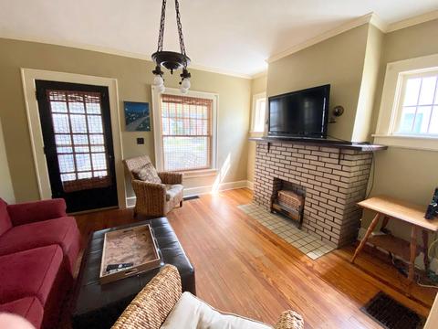 654 E 6th Ave, Lancaster, OH 43130 photo 3