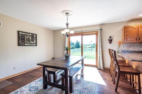 6881 Sharp Rd, Mount Vernon, OH 43050 photo 9
