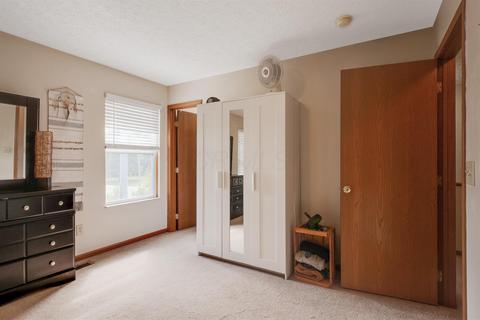 1250 Four Star Dr E, Galloway, OH 43119 photo 18