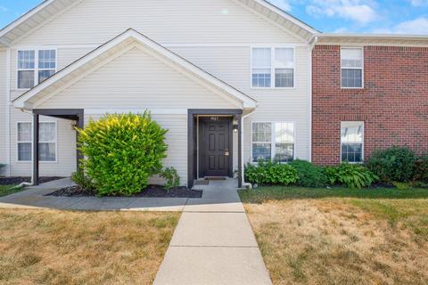 5487 Garden Rdg, Columbus, OH 43228 photo 1