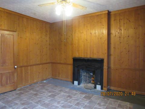 342 E Mound St, Circleville, OH 43113 photo 4
