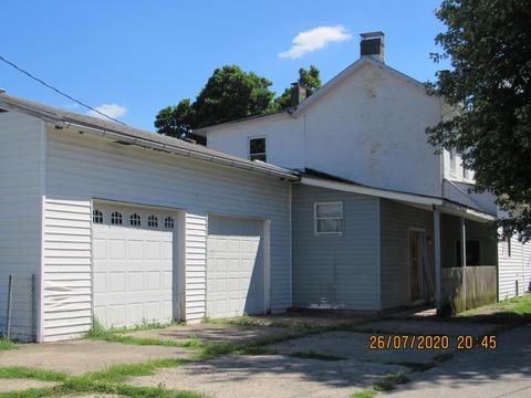 342 E Mound St, Circleville, OH 43113 photo 2