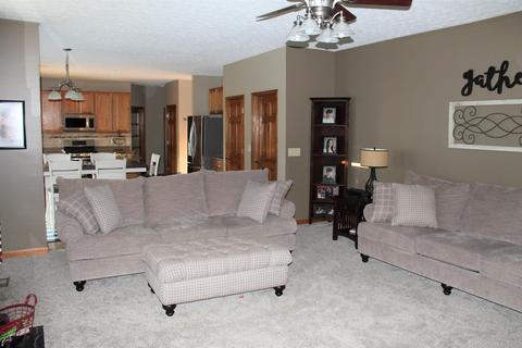 259 Trail East SW, Pataskala, OH 43062 photo 17