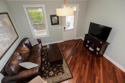 114 E 2nd Ave, Columbus, OH 43201 photo 6