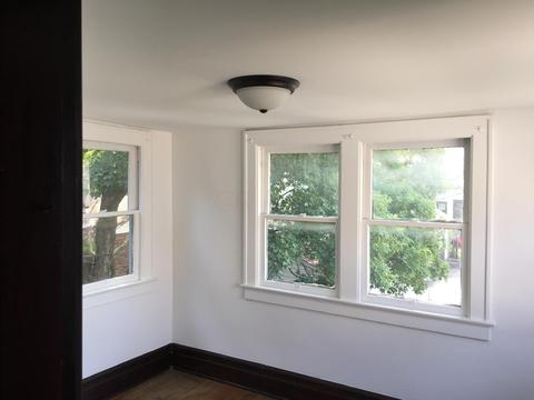 131 E Weber Rd, Columbus, OH 43202 photo 17
