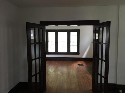 131 E Weber Rd, Columbus, OH 43202 photo 7