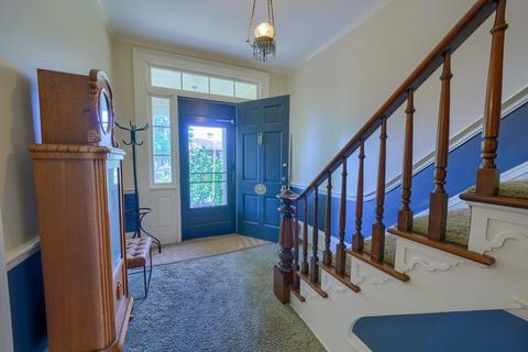 136 E Mulberry St, Lancaster, OH 43130 photo 9