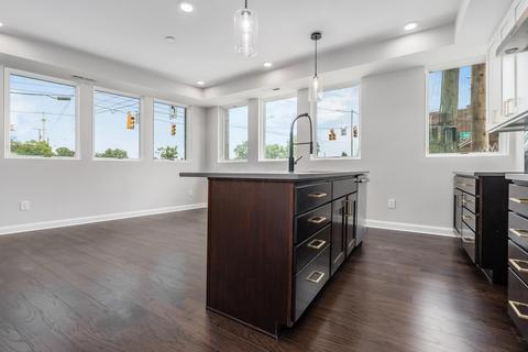 205 E 5th Ave, Columbus, OH 43201 photo 5