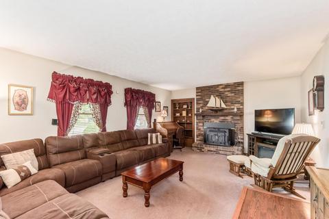 12385 Oak Dr, Orient, OH 43146 photo 4
