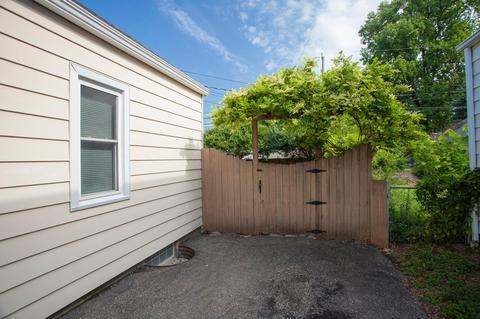 430 E Beechwold Blvd, Columbus, OH 43214 photo 6