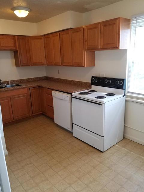 135 E Maynard Ave, Columbus, OH 43202 photo 6