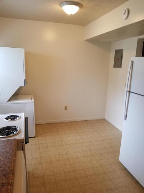 135 E Maynard Ave, Columbus, OH 43202 photo 14