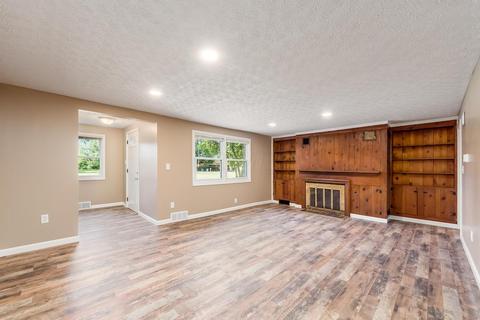 3197 E Deshler Ave, Columbus, OH 43227 photo 3